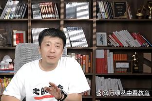 马龙打趣与约基奇都被驱逐：我们志同道合 后面一起更衣室看球